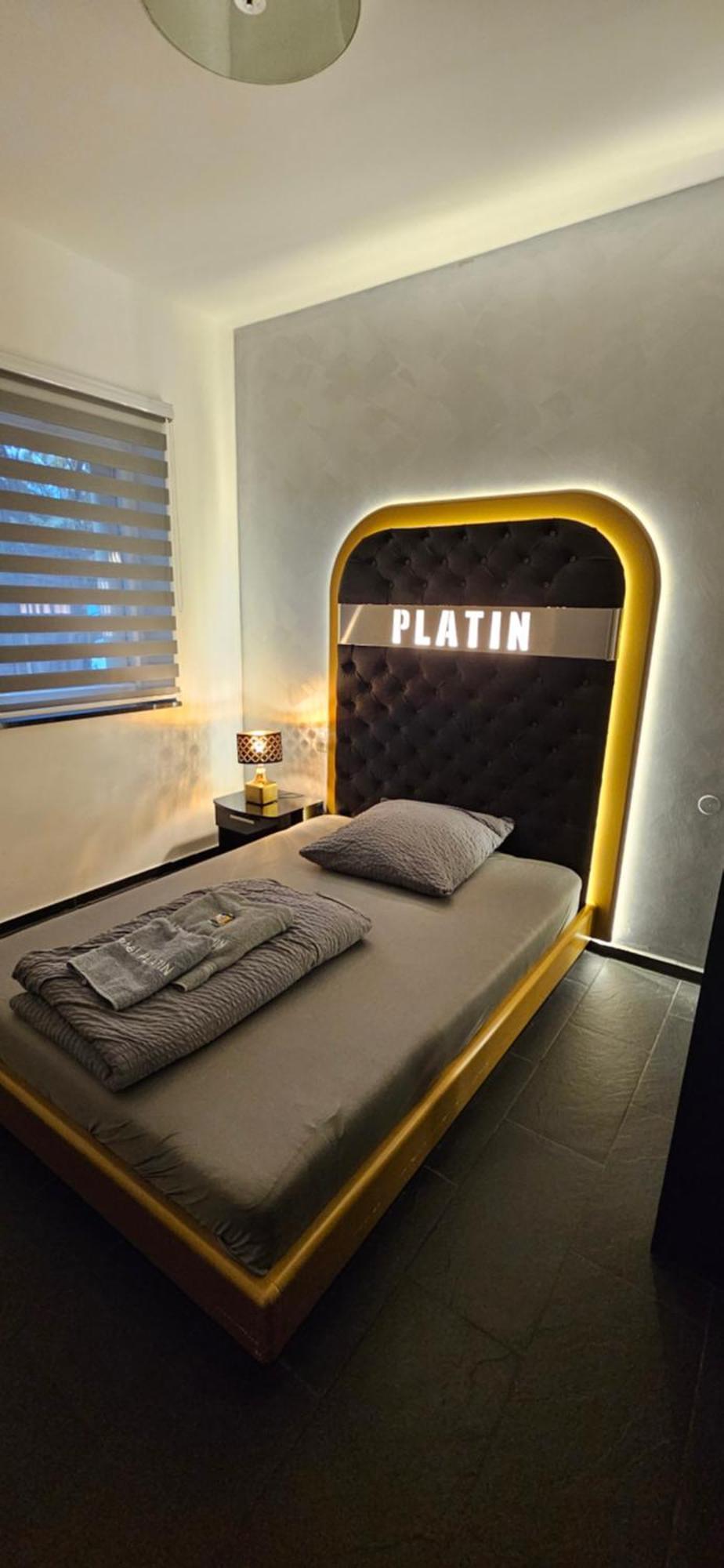 Hotel Platin Регенсбург Экстерьер фото